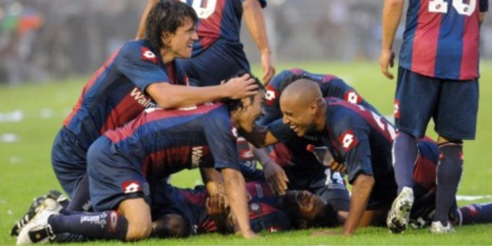 El gol de Chaco Torrea con San Lorenzo ante Huracán en 2009